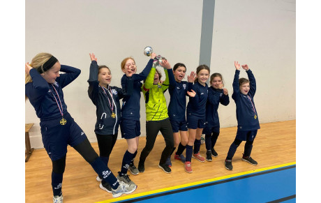 Victoire au tournoi futsal du FC Basse Loire pour nos jeunes U11F !